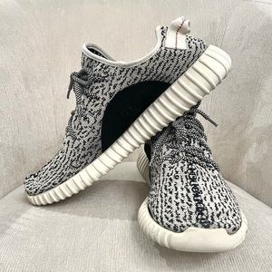 Yeezy Boost 350 'Turtle Dove'